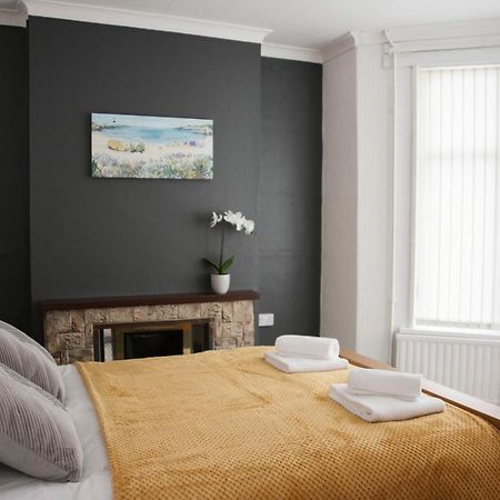 הוילה Abertillery Six Bells Retreat מראה חיצוני תמונה