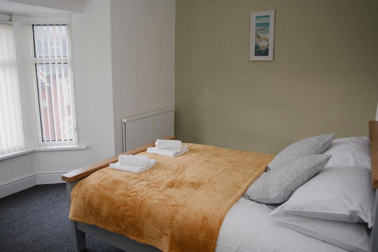 הוילה Abertillery Six Bells Retreat מראה חיצוני תמונה